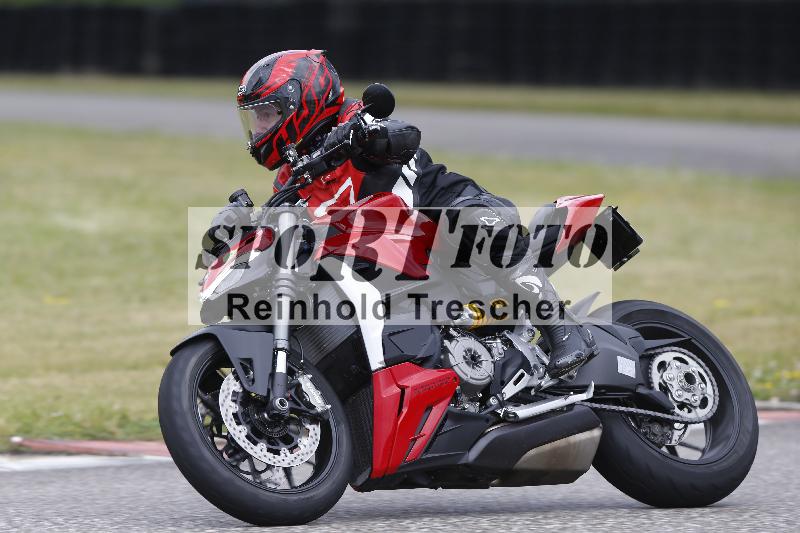 /19 26.05.2025 FREERIDE Training ADR/Gruppe B/1